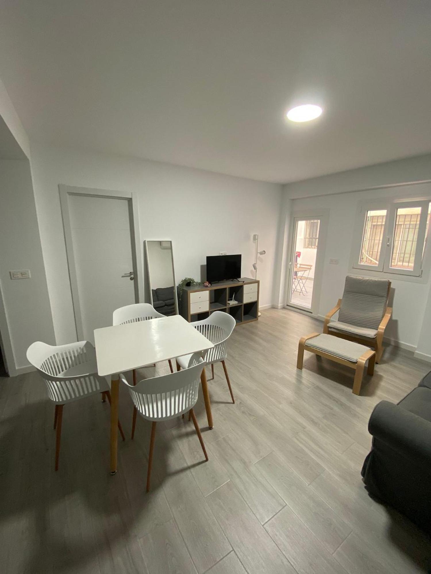 Apartament 3 Con Terraza Junto A Monte Victoria *